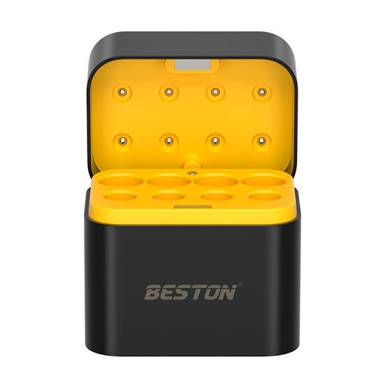 شارژر باتری قلمی و نیمقلمی لیتیومی BESTON مدل M7037 با 8 شیار و درگاه USB-C به همراه ۴ عدد باتری قلمی شارژی ۱٫۵ ولت 3600mWh